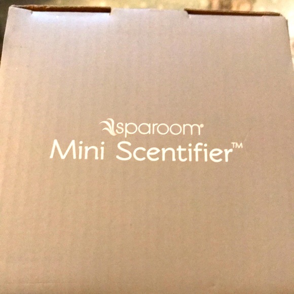 Mini oil fan diffuser - Picture 2 of 4